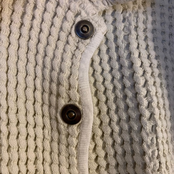 Stylish Cream Snap Closure Cardigan by Mix Nouveau. Fits like L/XL. - Picture 6 of 10